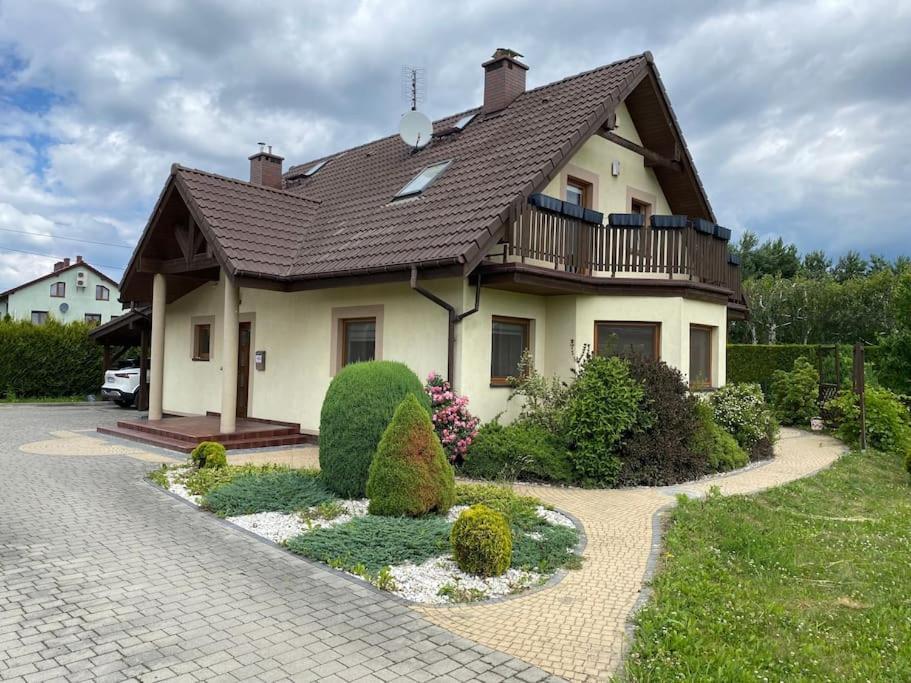 4 Bedroom Family House With Access To A Hot Tub Goczałkowice-Zdrój Dış mekan fotoğraf