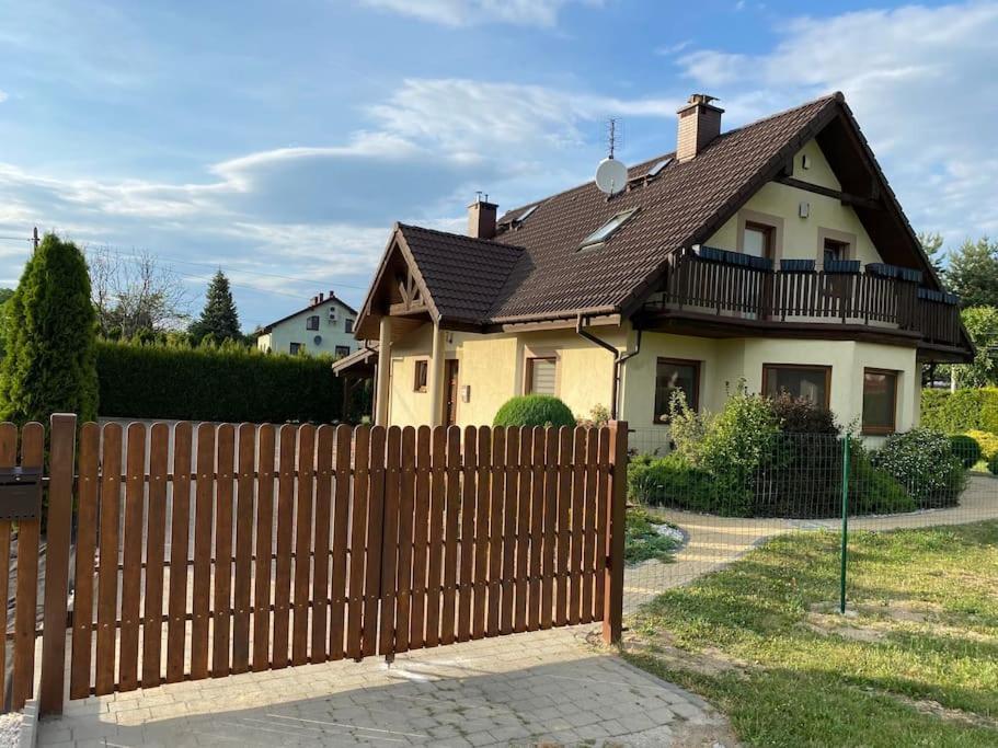 4 Bedroom Family House With Access To A Hot Tub Goczałkowice-Zdrój Dış mekan fotoğraf
