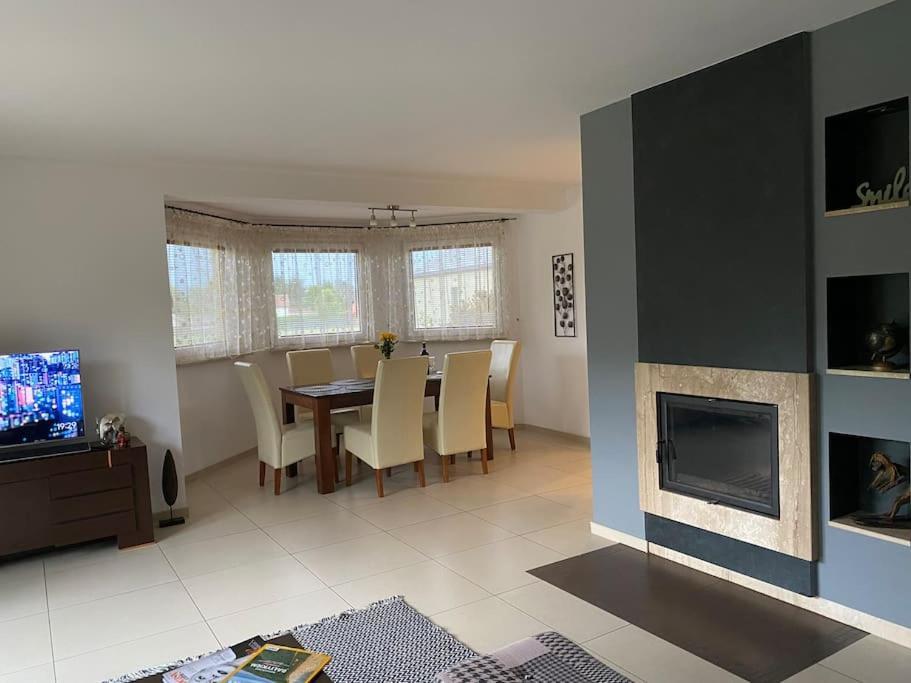 4 Bedroom Family House With Access To A Hot Tub Goczałkowice-Zdrój Dış mekan fotoğraf